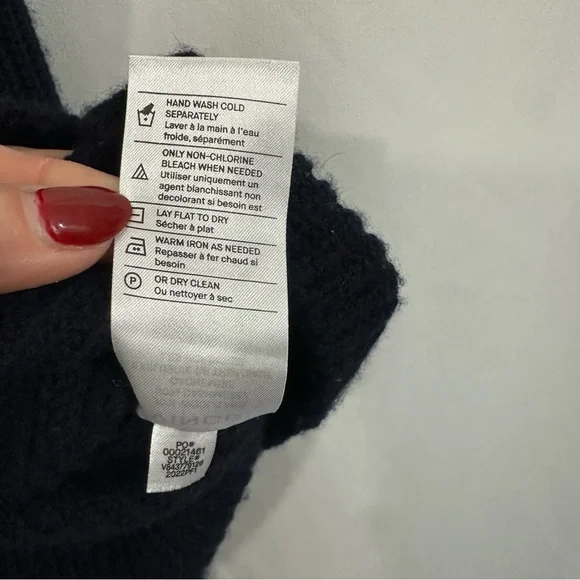 Vince Wool Cashmere Ribbed Knit Cardigan Sweater in Navy Blue - Picture 10 of 10